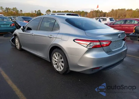 2018 Toyota Camry Le from USA, damaged, VIN 4T1B11HK6JU081206